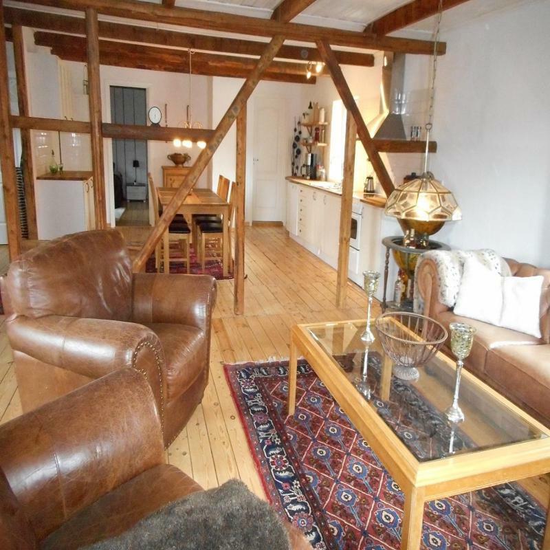 Rostanga Vacation Apartments Eksteriør billede